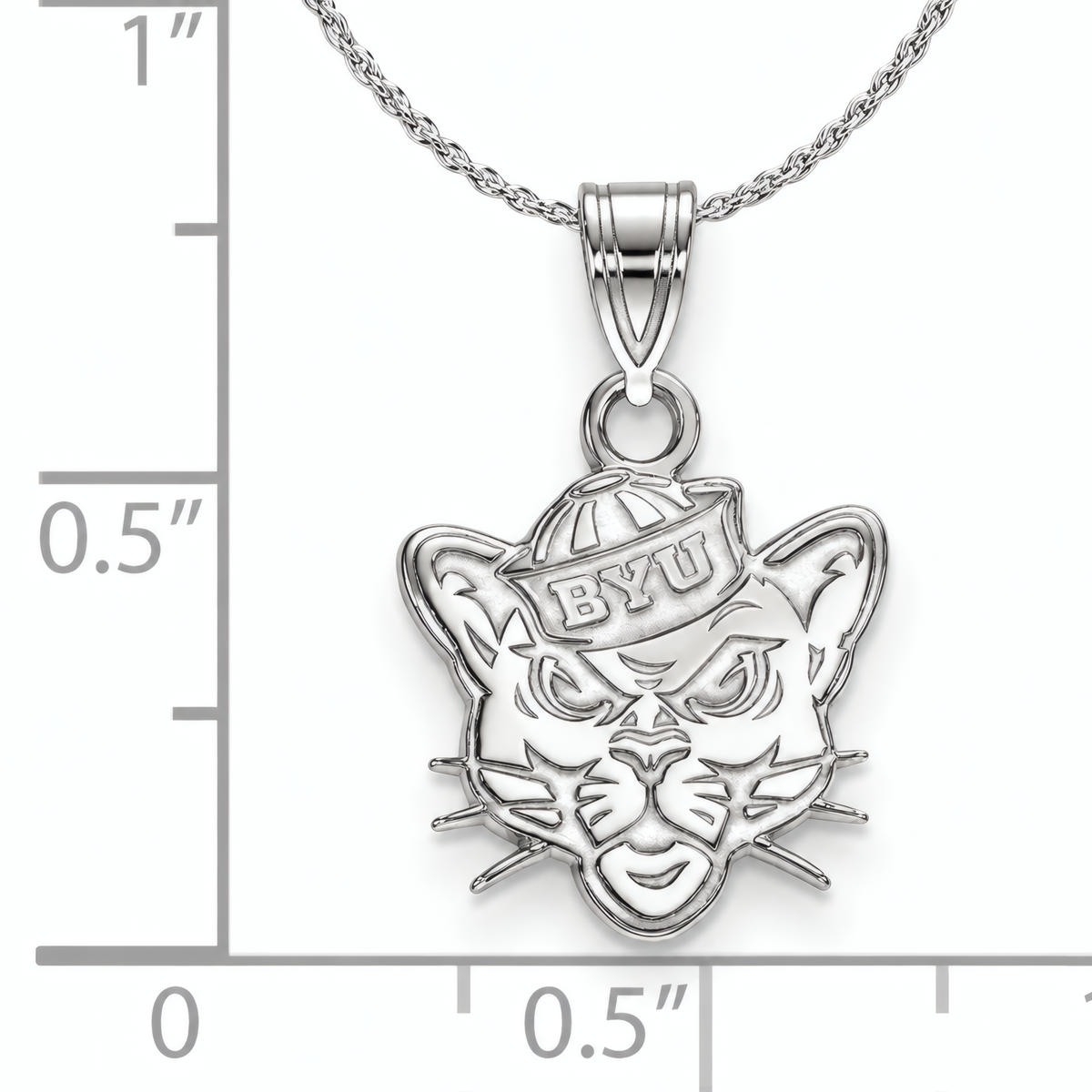 Sailor Coug small silver pendant with measurements