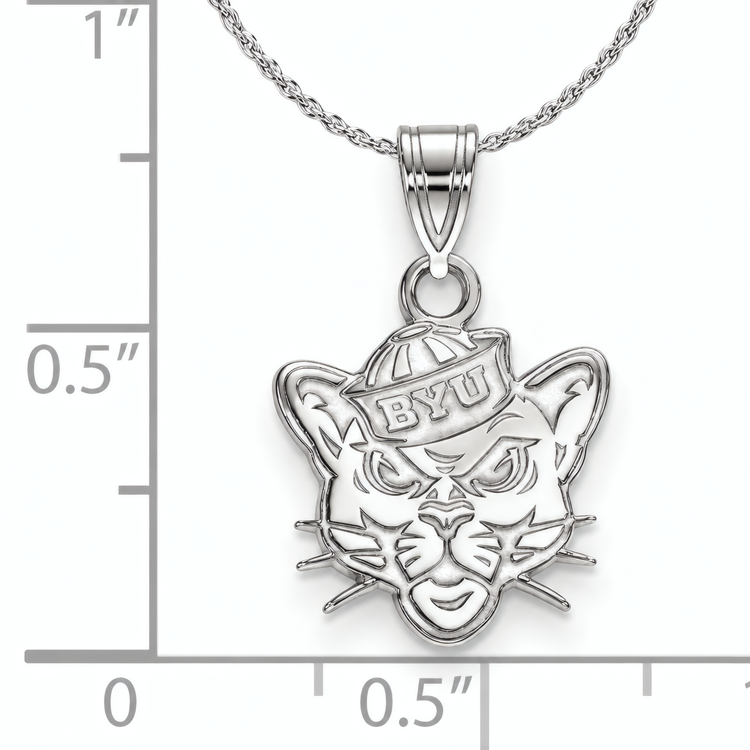 Sailor Coug small silver pendant with measurements